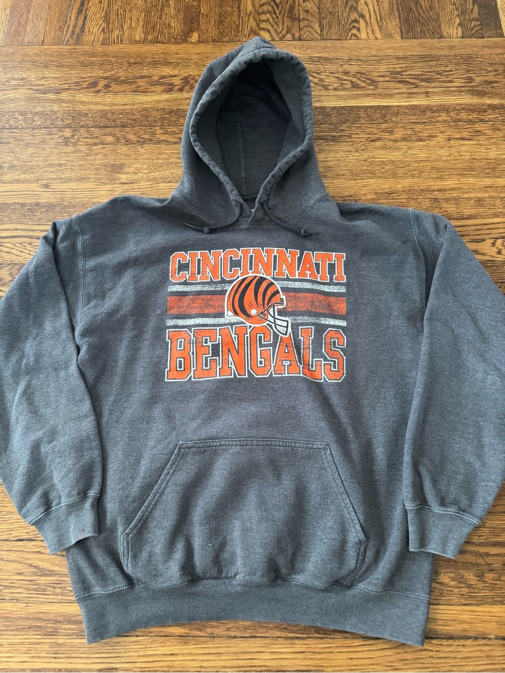 NFL Gray and Orange Cincinnati Bengals Crewneck Sweatshirt - Picture 2 of 7